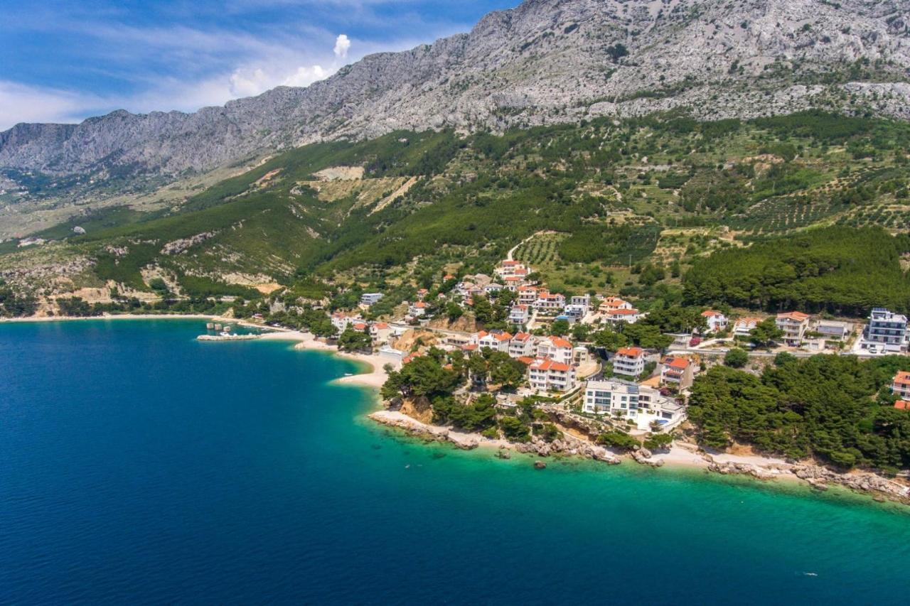 Apartments By The Sea Medici, Omis - 1046 Mimice Exterior photo